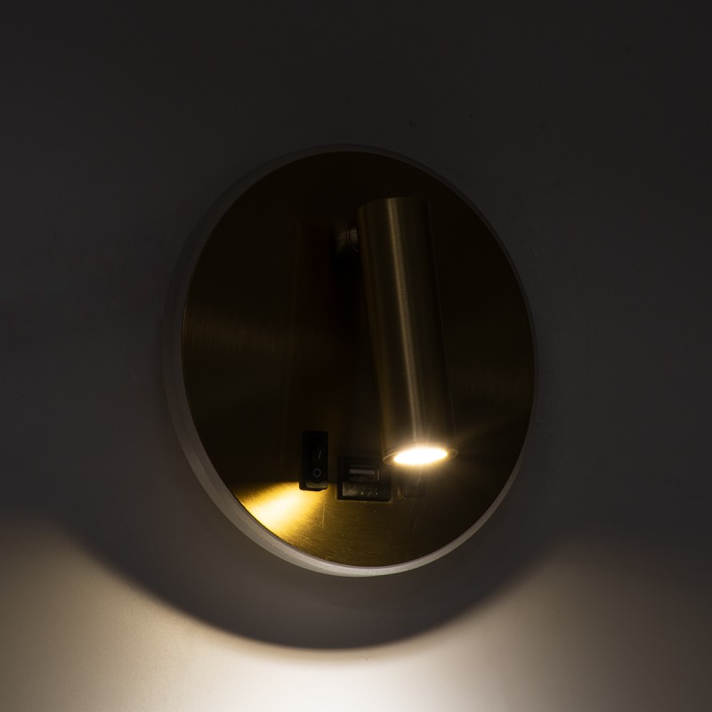 GloboStar® LADY-R 60940 Μοντέρνο Φωτιστικό Τοίχου - Απλίκα Ξενοδοχείου Bed Side LED 6W 600lm 36° & 360° AC 220-240V - Reading Light & Κρυφός Φωτισμός - Φορτιστής USB 3A - Φ15 x Υ7cm - Φυσικό Λευκό 4500K - Χρυσό Βούρτσας - 3 Χρόνια Εγγύηση