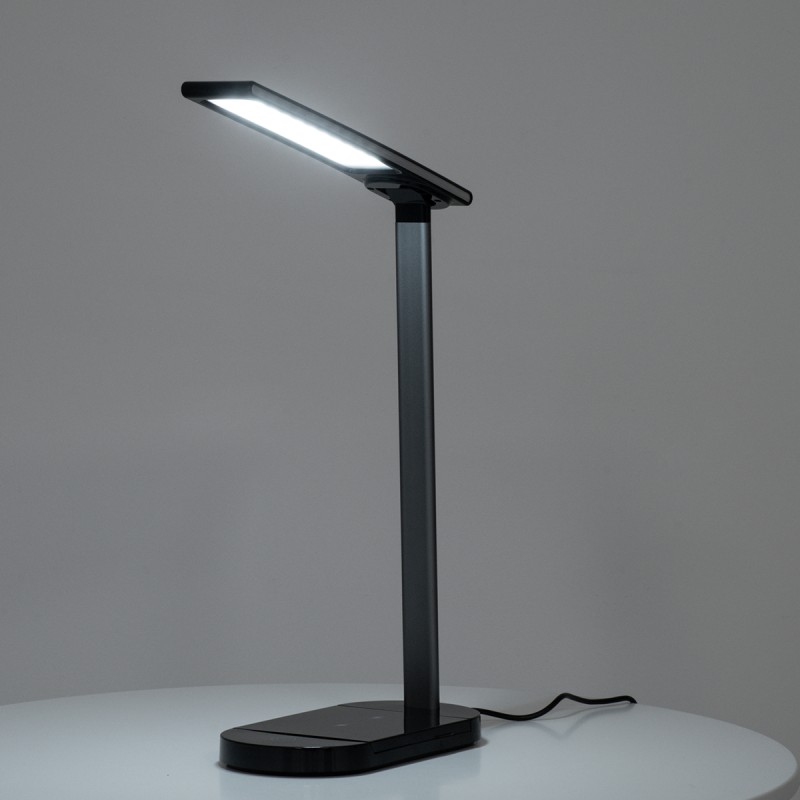 GloboStar® FIARIA 76530 Μοντέρνο Επιτραπέζιο Φωτιστικό Πορτατίφ LED 5W 500lm 180° DC 5V - με Ασύρματη Φόρτιση - Wireless Charger - Διακόπτη Αφής - CCT Θερμό Λευκό 2700K - Φυσικό Λευκό 4500K - Ψυχρό Λευκό 6000K Dimmable - Μ25 x Π10.5 x Υ35.5 - Μαύρο